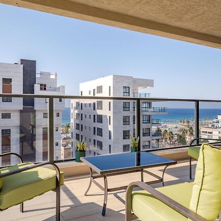 Balfour Sea View City Center Nahariya Exteriör bild