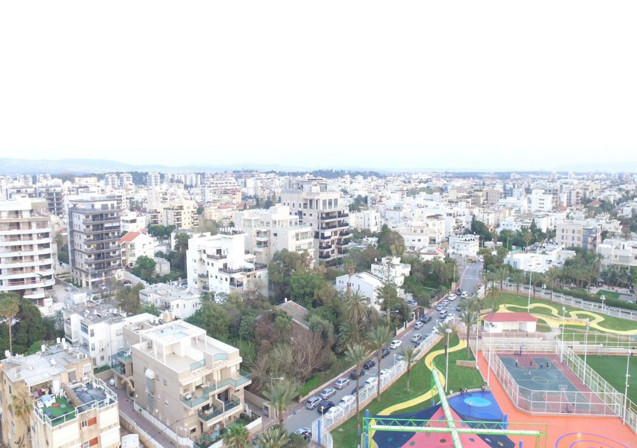 Balfour Sea View City Center Lägenhet Nahariya Exteriör bild